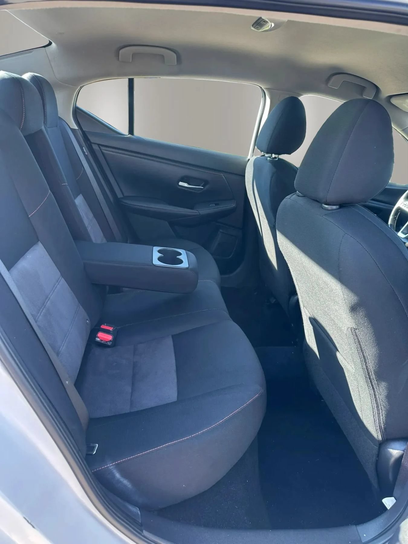 Used 2024 Nissan Sentra SR FWD image 11
