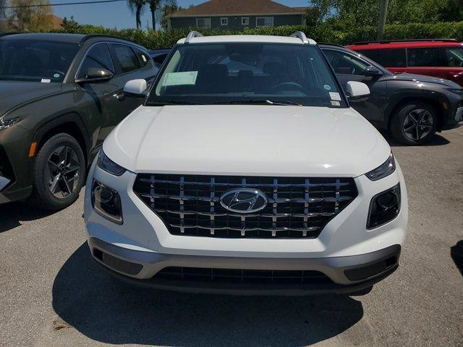 New 2026 Hyundai Venue SEL FWD image 2