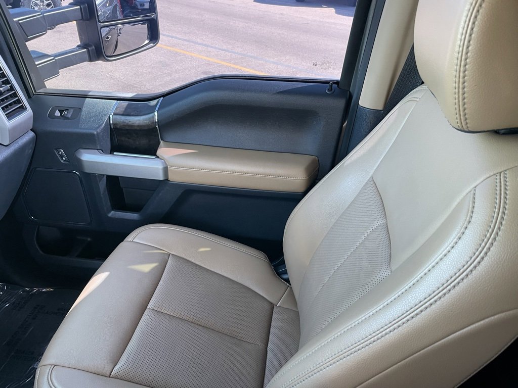 Used 2022 Ford F350 Lariat w/ Lariat Ultimate Package image 21
