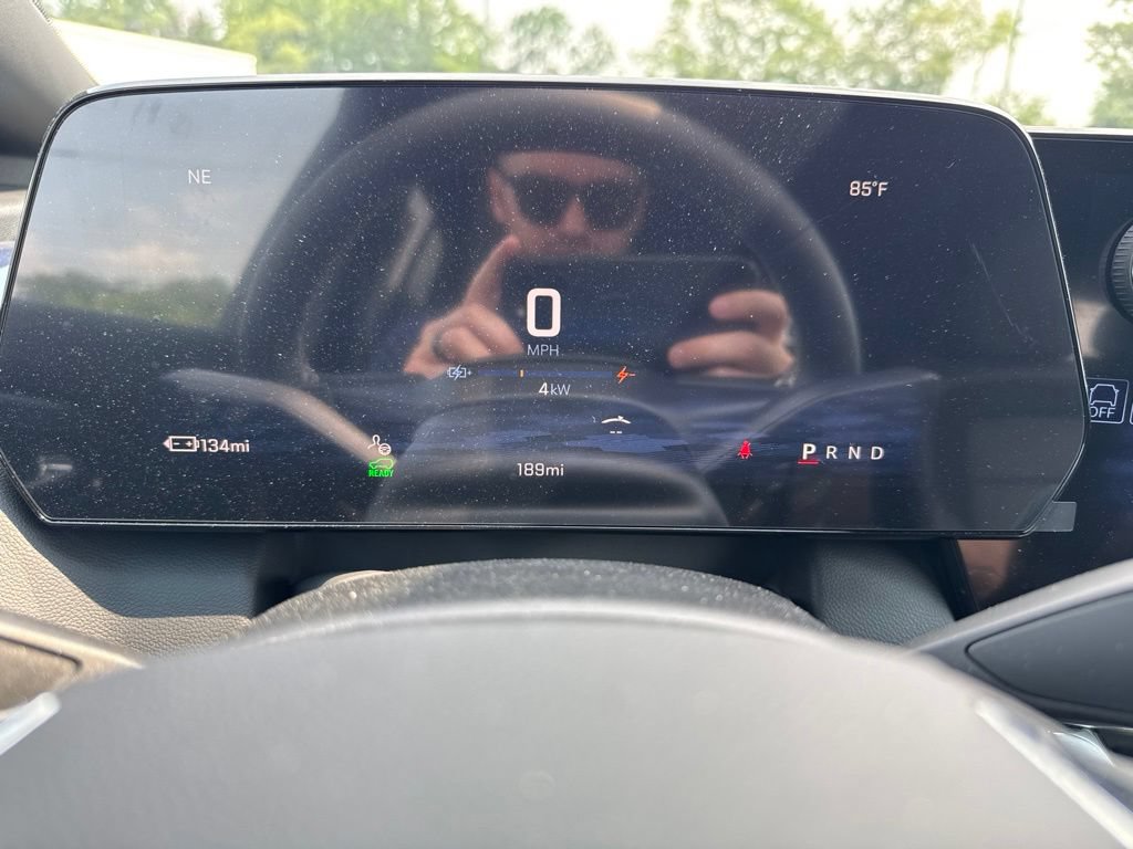New 2026 Chevrolet Equinox EV LT AWD/4WD image 34