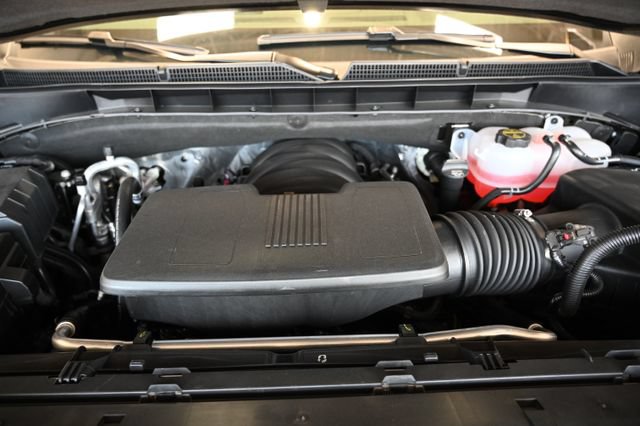 New 2026 GMC Yukon AT4 w/ AT4 Premium Plus Package AWD/4WD image 37