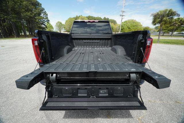 Used 2024 GMC Sierra 2500 Denali Ultimate image 12