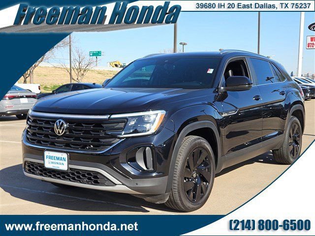Used 2024 Volkswagen Atlas Cross Sport SE AWD/4WD image 1