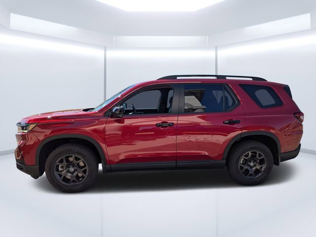 Used 2025 Honda Pilot TrailSport image 7