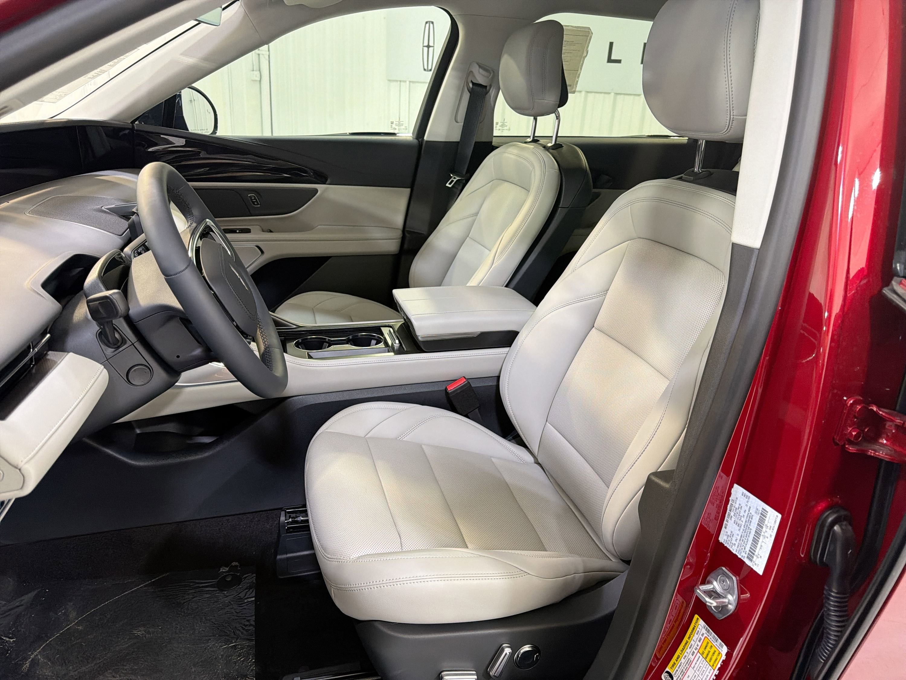 New 2026 Lincoln Nautilus Premier AWD/4WD image 10