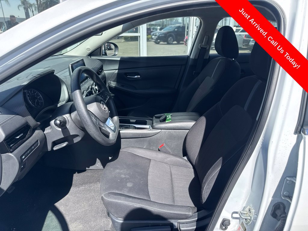 Used 2024 Nissan Sentra SV FWD image 17