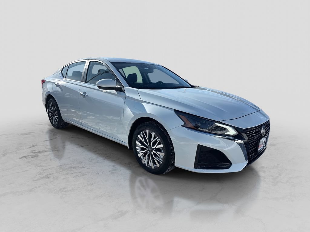 Certified 2023 Nissan Altima 2.5 SV AWD/4WD image 7