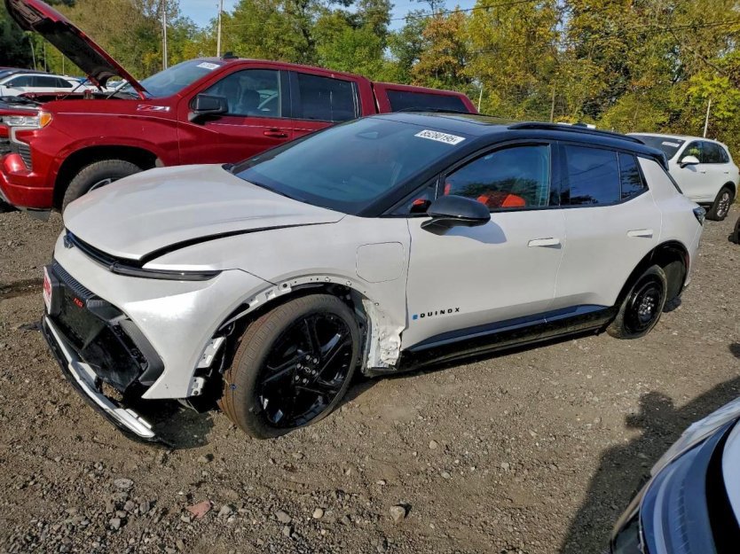 Used 2025 Chevrolet Equinox EV RS image 3