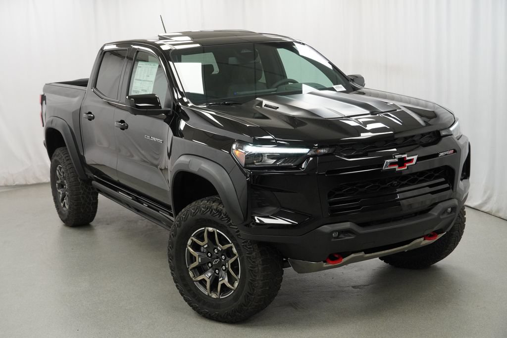 New 2026 Chevrolet Colorado ZR2 w/ Technology Package AWD/4WD image 35
