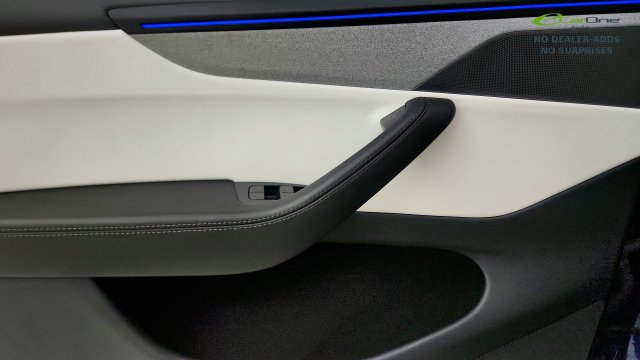 Used 2026 Tesla Model Y AWD image 49