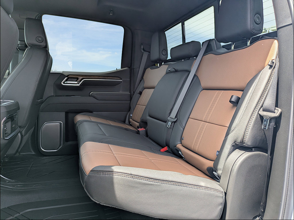 New 2026 Chevrolet Silverado 1500 High Country w/ High Country Premium Package AWD/4WD image 19