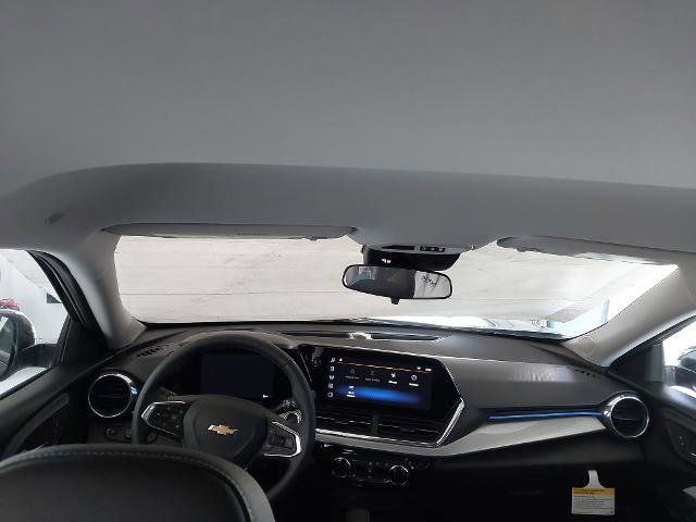 New 2026 Chevrolet Trax LT FWD image 5