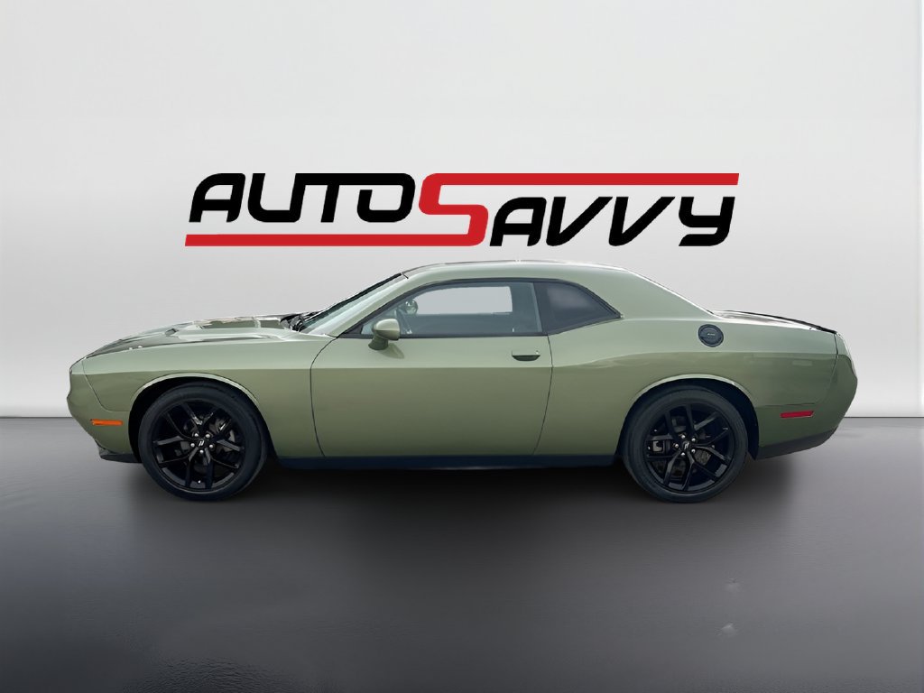 Used 2022 Dodge Challenger SXT w/ Blacktop Package RWD image 4