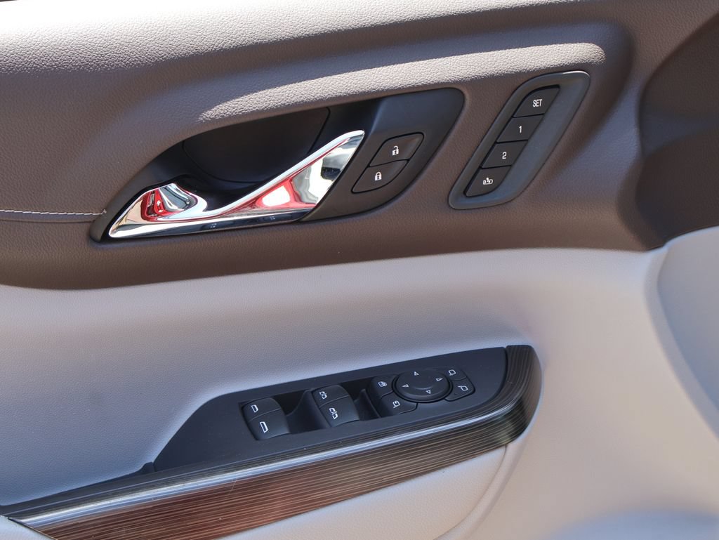 Used 2020 GMC Acadia SLT w/ Driver Alert Package II FWD image 22