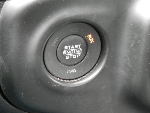 Used 2023 Jeep Gladiator Sport AWD/4WD image 27