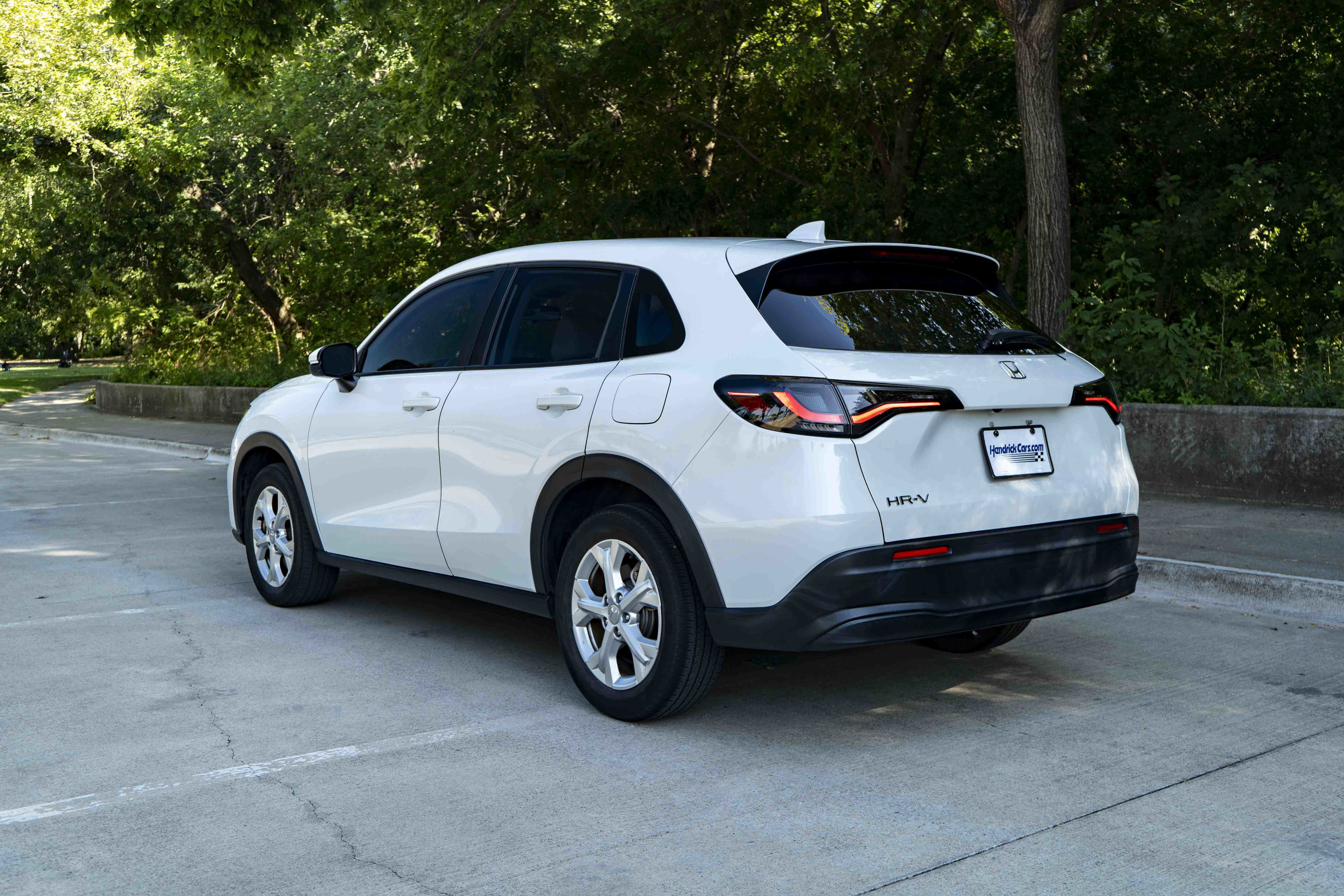 Used 2024 Honda HR-V LX image 7