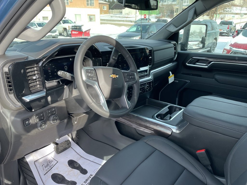 New 2026 Chevrolet Silverado 2500 LTZ w/ LTZ Convenience Package image 4