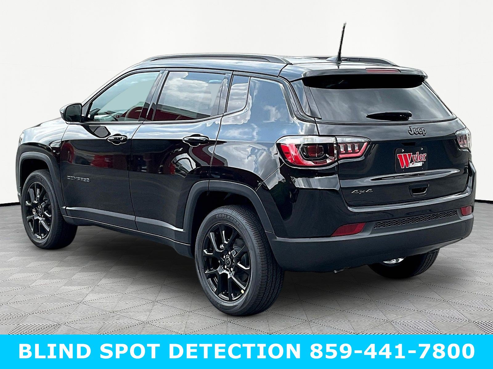 New 2026 Jeep Compass Latitude AWD/4WD image 4