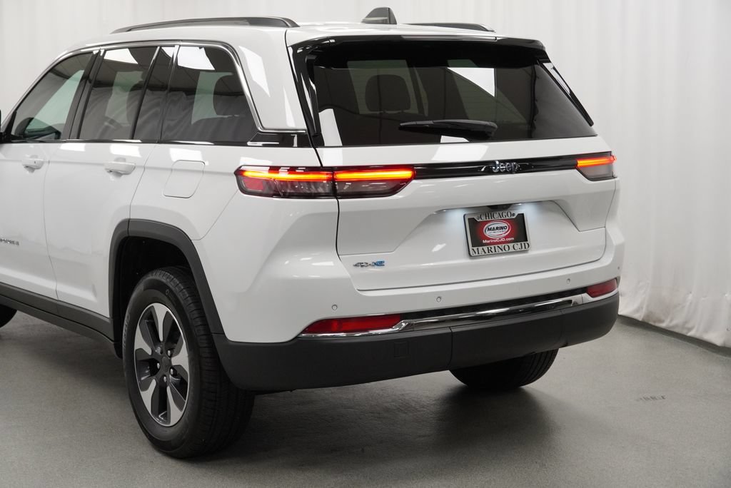 Used 2024 Jeep Grand Cherokee Limited 4xe AWD/4WD image 13