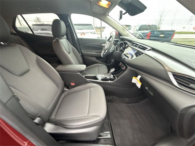 Used 2023 Buick Encore GX Select w/ Sport Touring Package image 25
