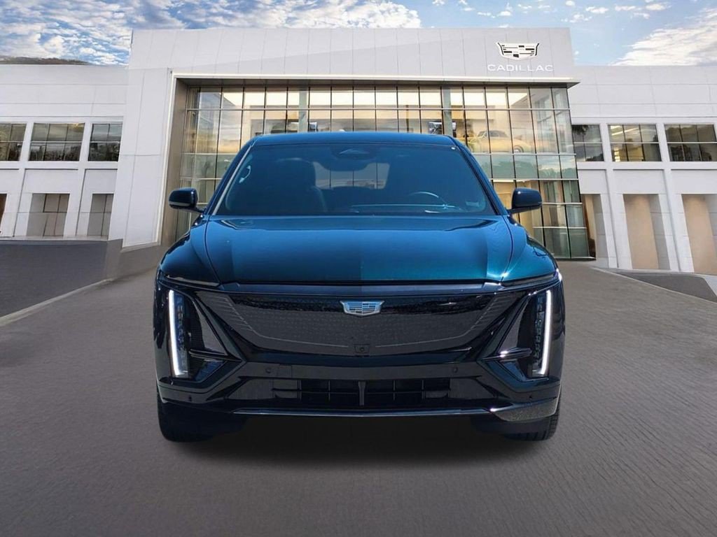 Certified 2024 Cadillac Lyriq Sport AWD/4WD image 2