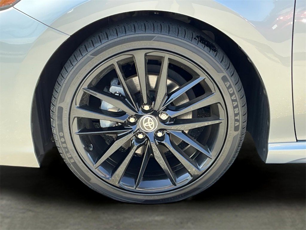 Used 2023 Toyota Camry XSE image 18