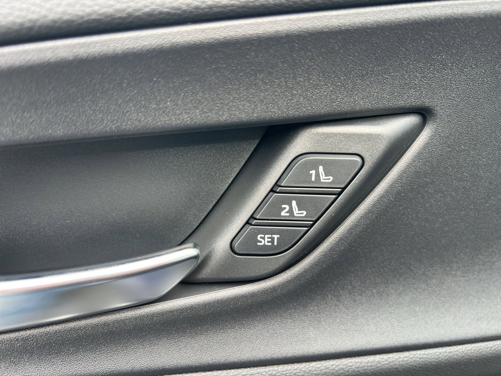 New 2026 Toyota Prius Plug-In Hybrid image 24