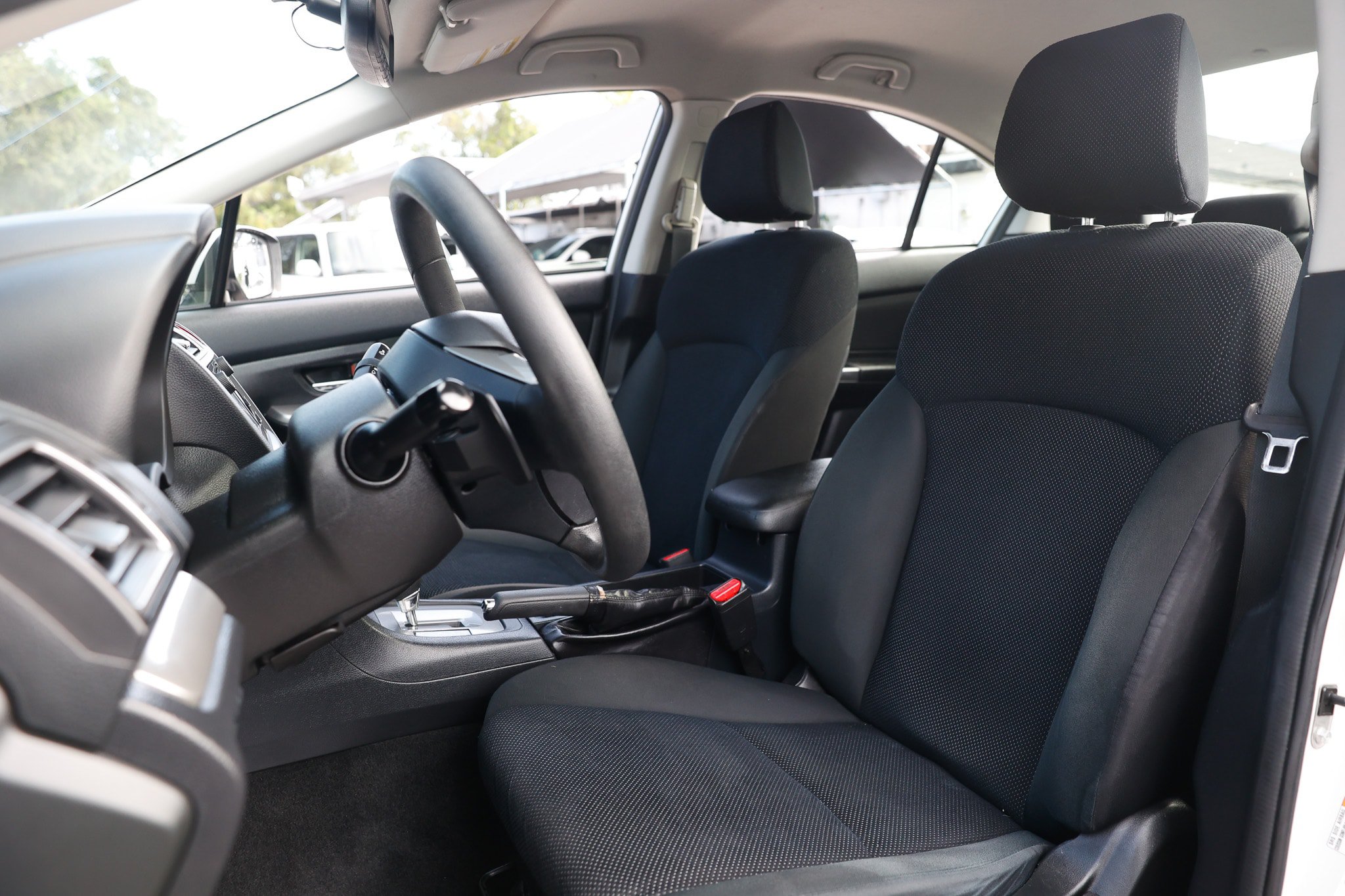 Used 2016 Subaru Impreza 2.0i Premium w/ Popular Package #2 AWD/4WD image 9
