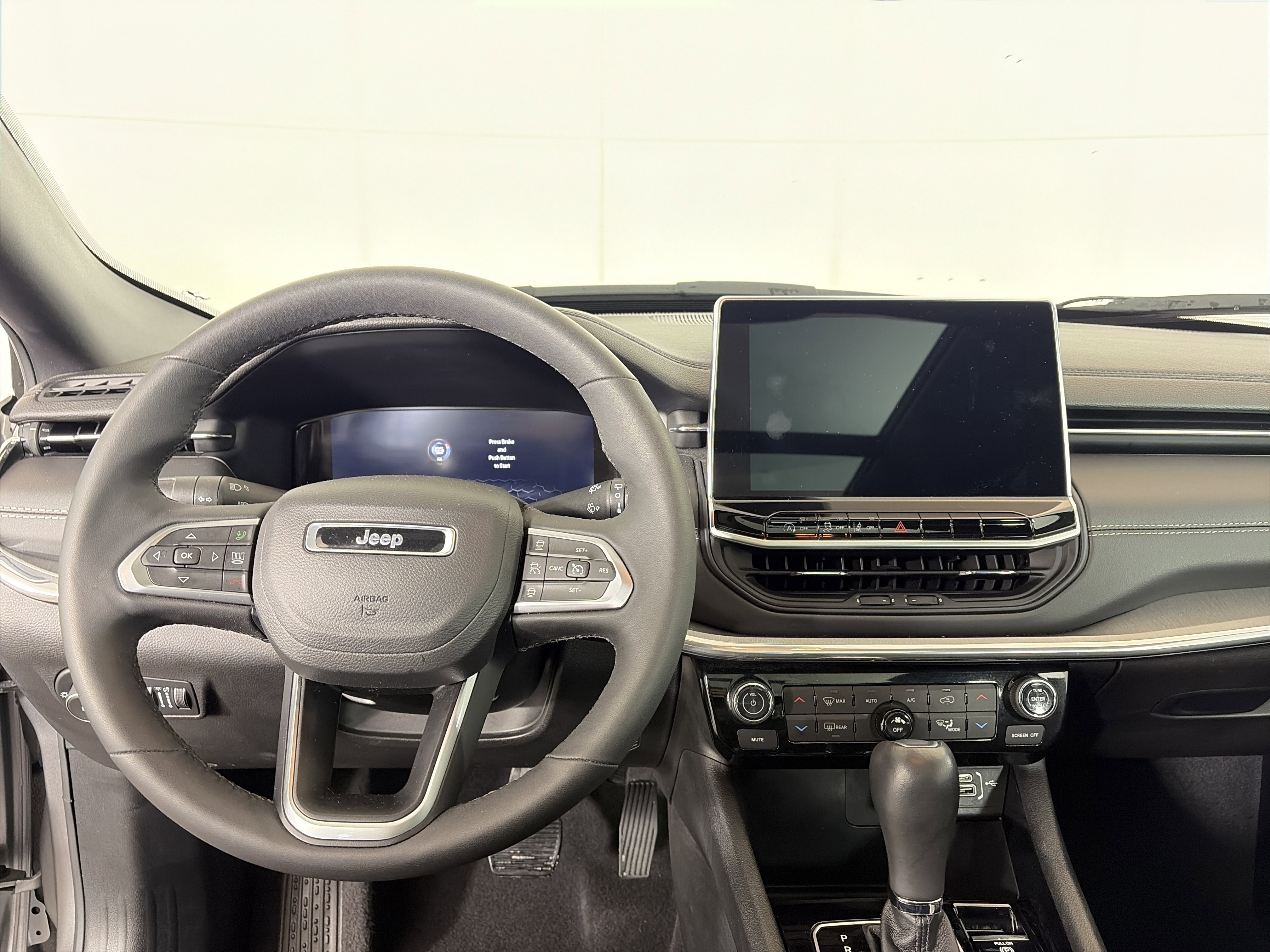 Used 2023 Jeep Compass High Altitude image 3