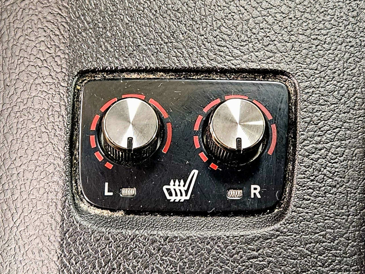 Used 2013 Toyota Avalon XLE Premium image 30