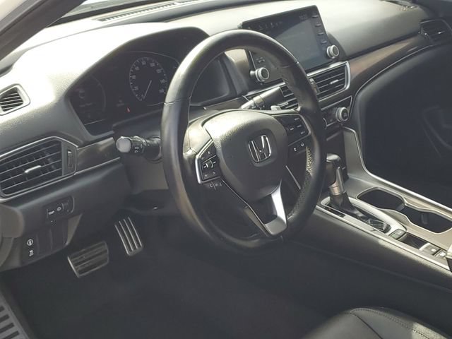 Used 2019 Honda Accord Sport image 8