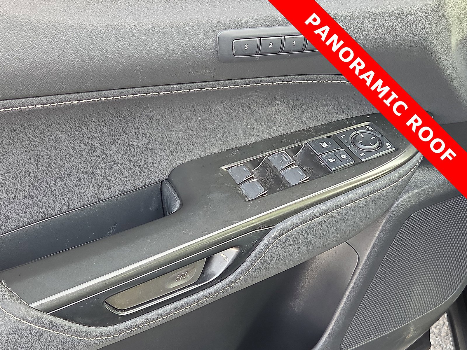 Used 2025 Lexus NX 450h+ F Sport w/ Towing Package (2000 Lbs) image 13