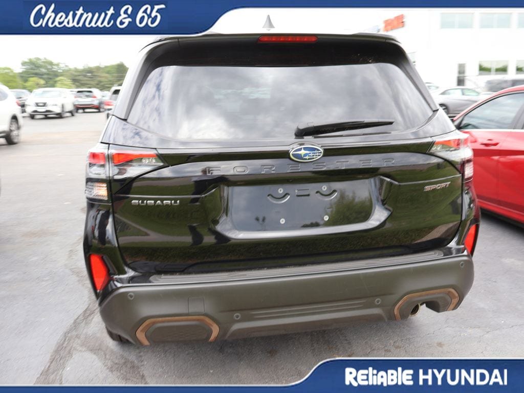 Used 2025 Subaru Forester Sport w/ Popular Package #1 AWD/4WD image 17