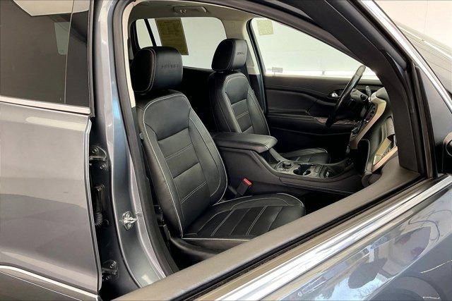 Used 2020 GMC Acadia Denali w/ Trailering Package AWD/4WD image 6