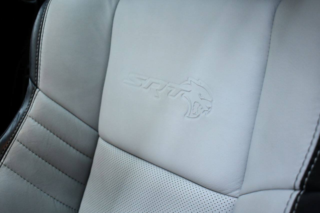 Used 2023 Dodge Charger SRT Hellcat w/ Harman/Kardon Audio Group RWD image 22