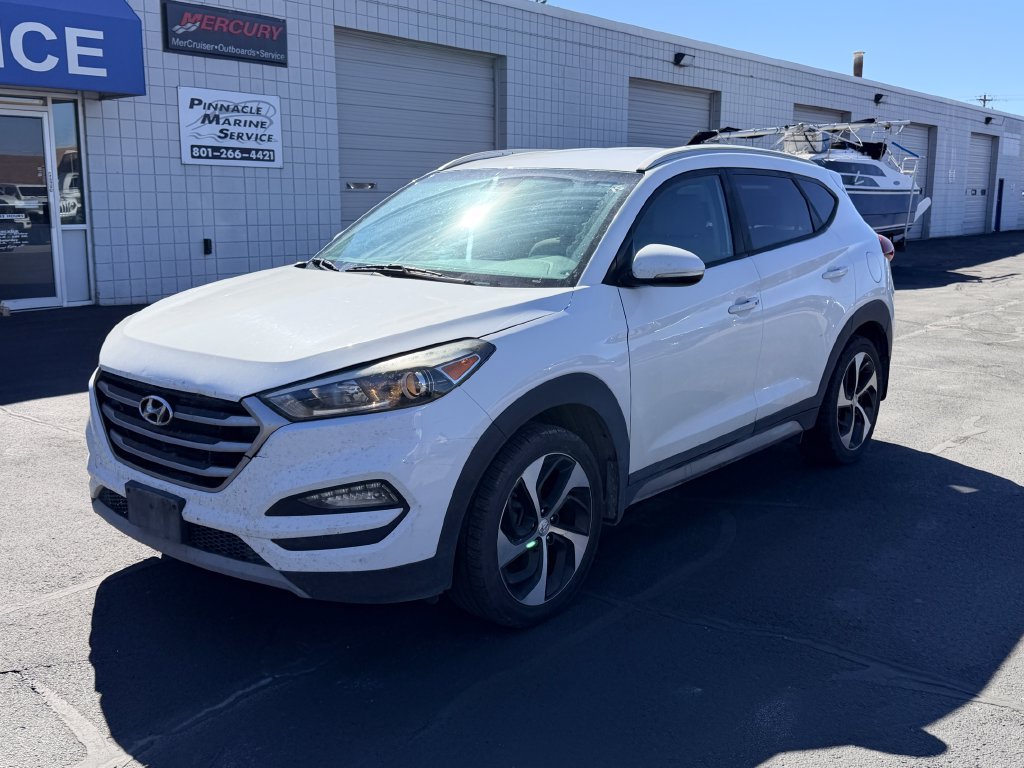 Used 2017 Hyundai Tucson Sport AWD/4WD image 2