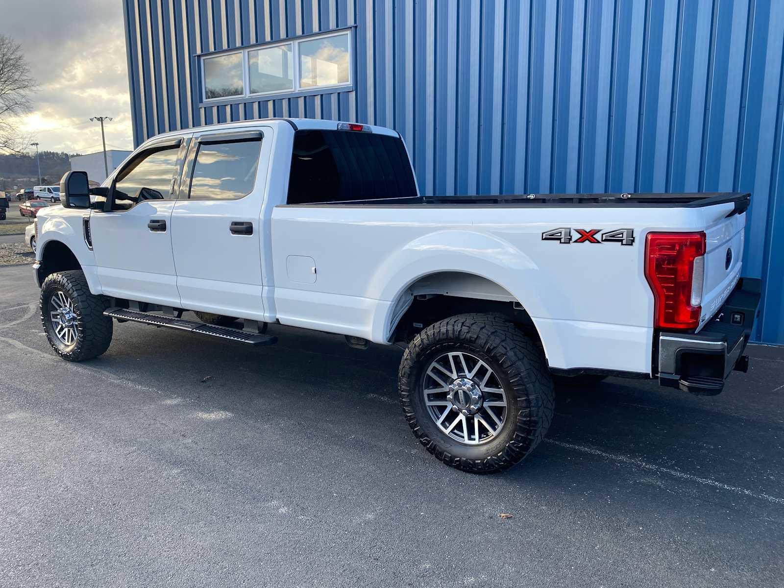 Used 2019 Ford F250 XLT AWD/4WD image 3