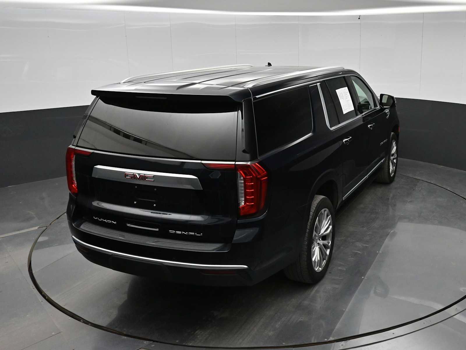 Used 2023 GMC Yukon XL Denali w/ Max Trailering Package AWD/4WD image 33