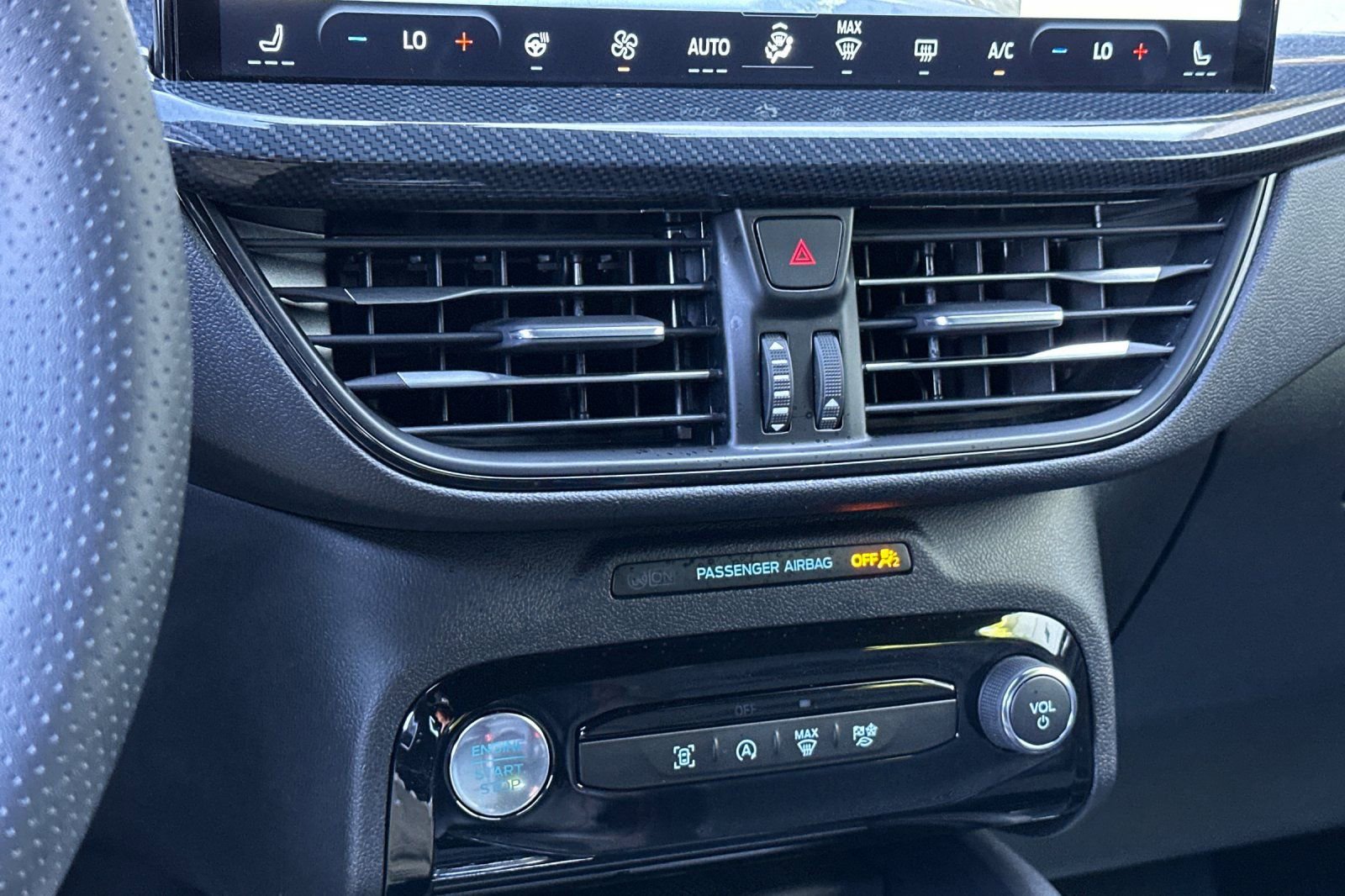 Used 2024 Ford Escape ST-Line w/ Tech Pack #1 image 18