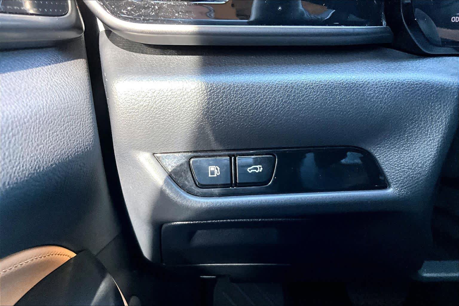Used 2025 Lexus NX 350h AWD w/ Cold Area Package image 34