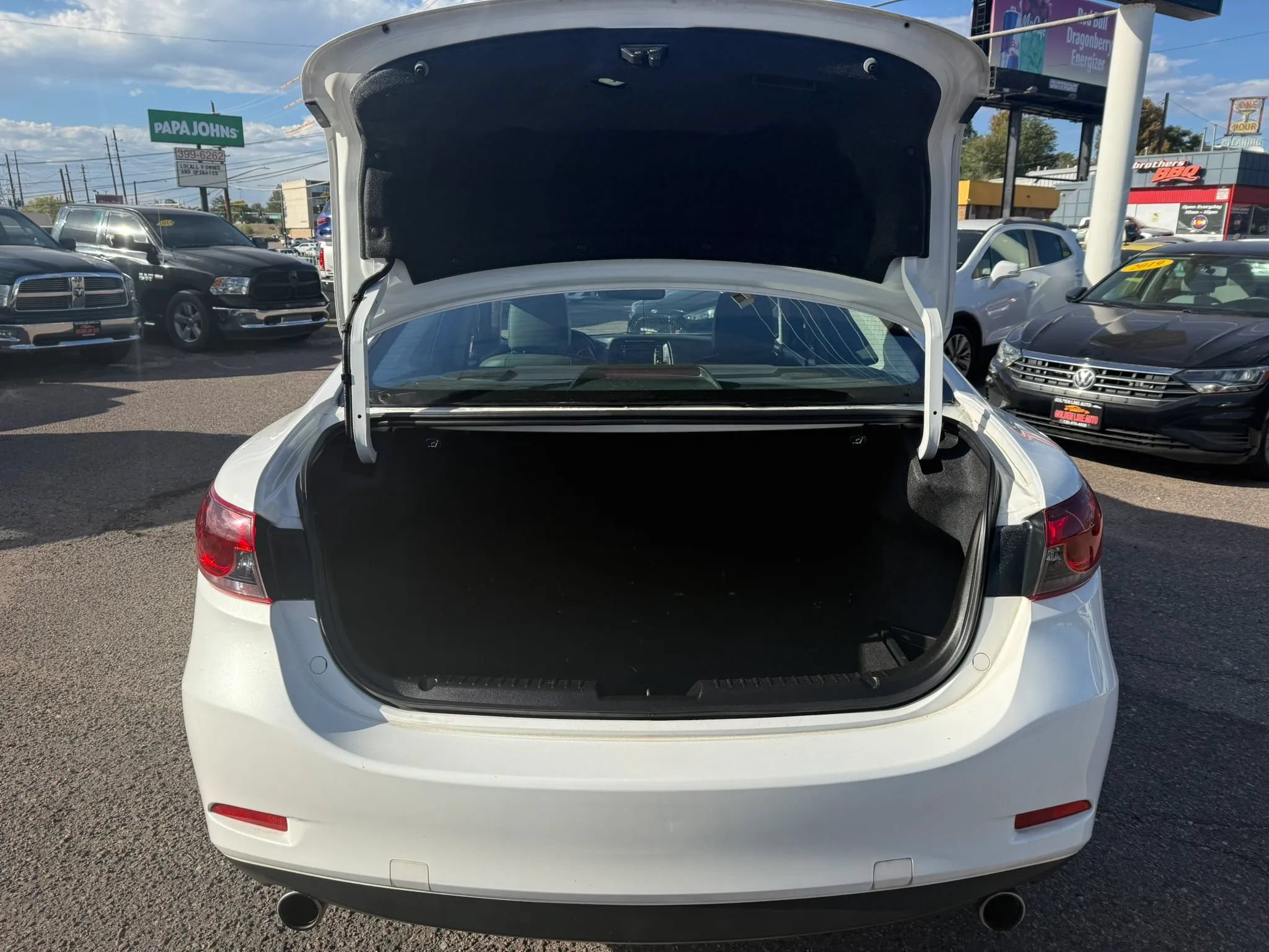 Used 2014 MAZDA MAZDA6 Touring w/ Touring Technology Package FWD image 25