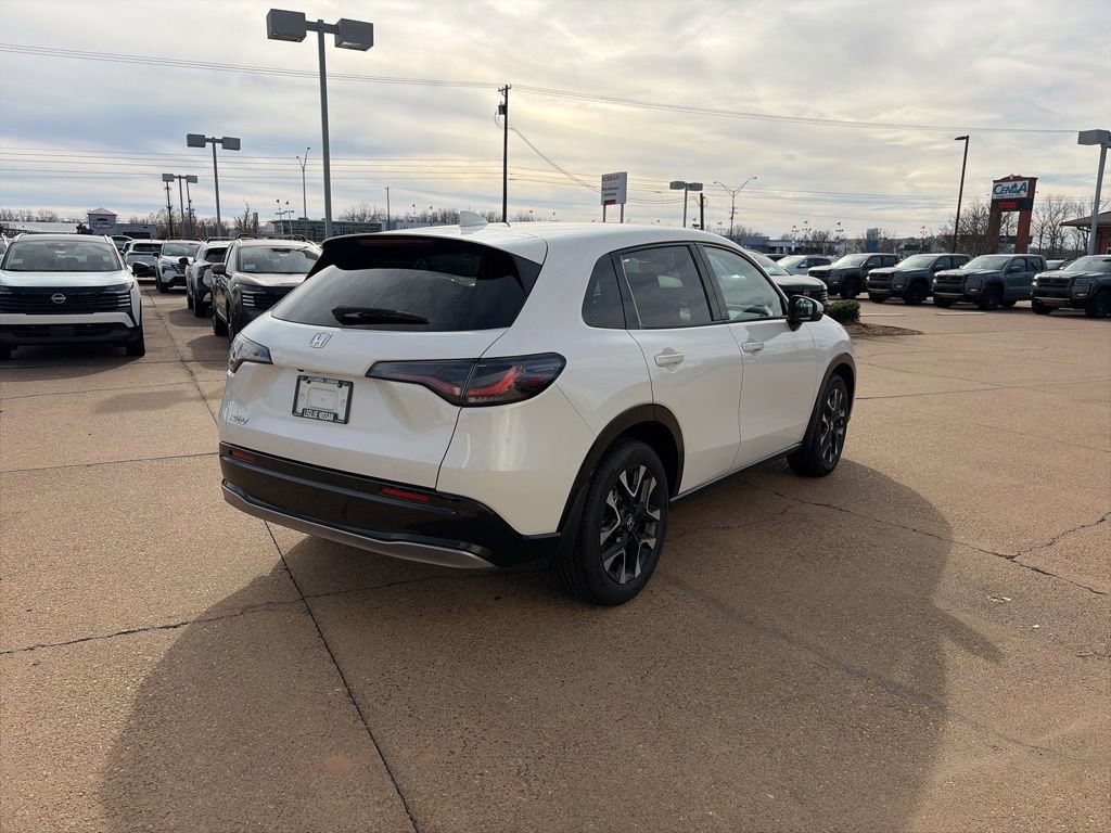 Used 2026 Honda HR-V EX-L image 4