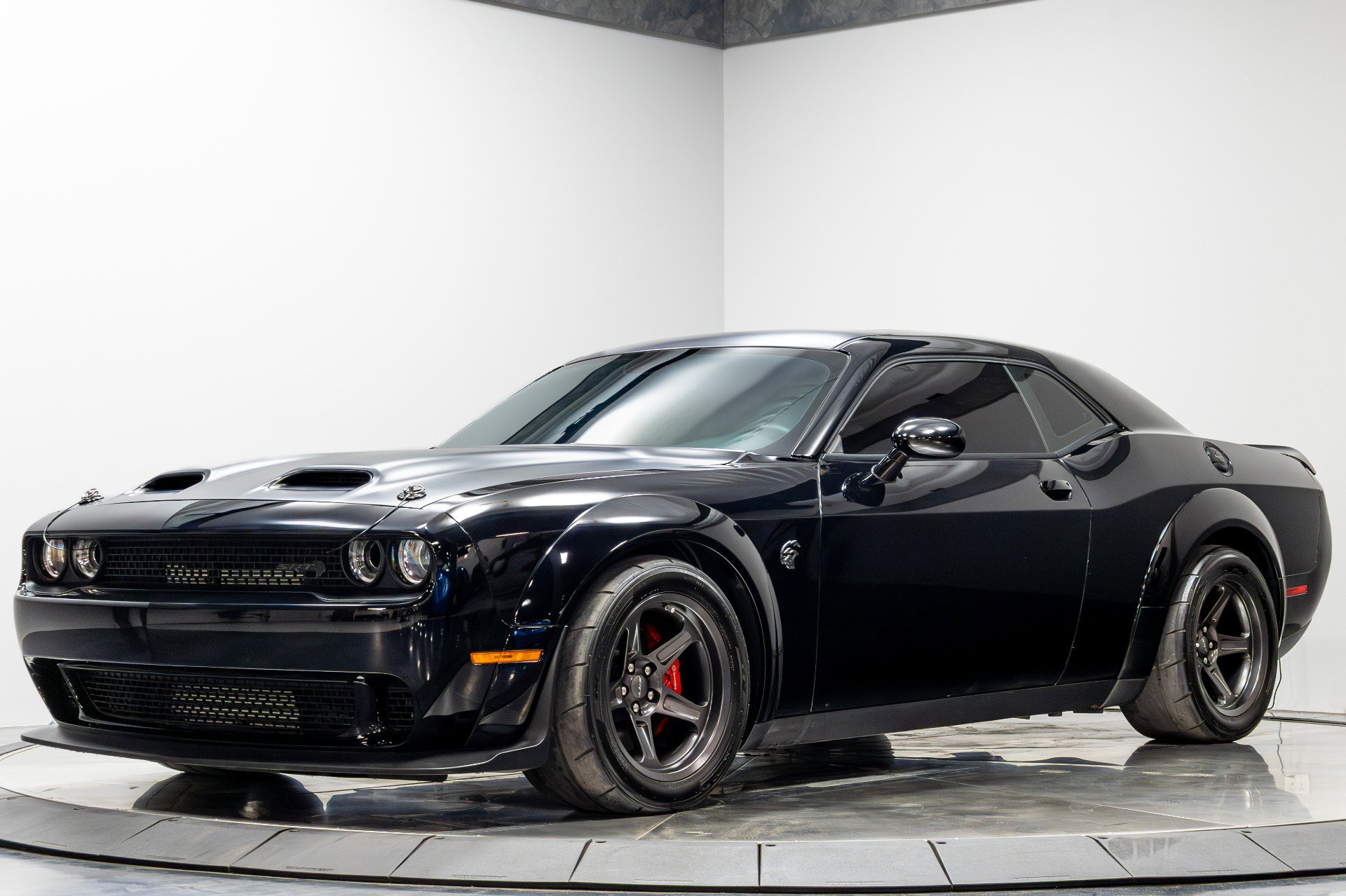 Used 2022 Dodge Challenger SRT Super Stock RWD image 2