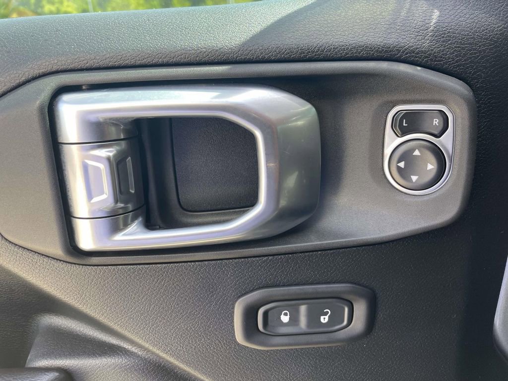 Used 2020 Jeep Wrangler Unlimited Rubicon image 17