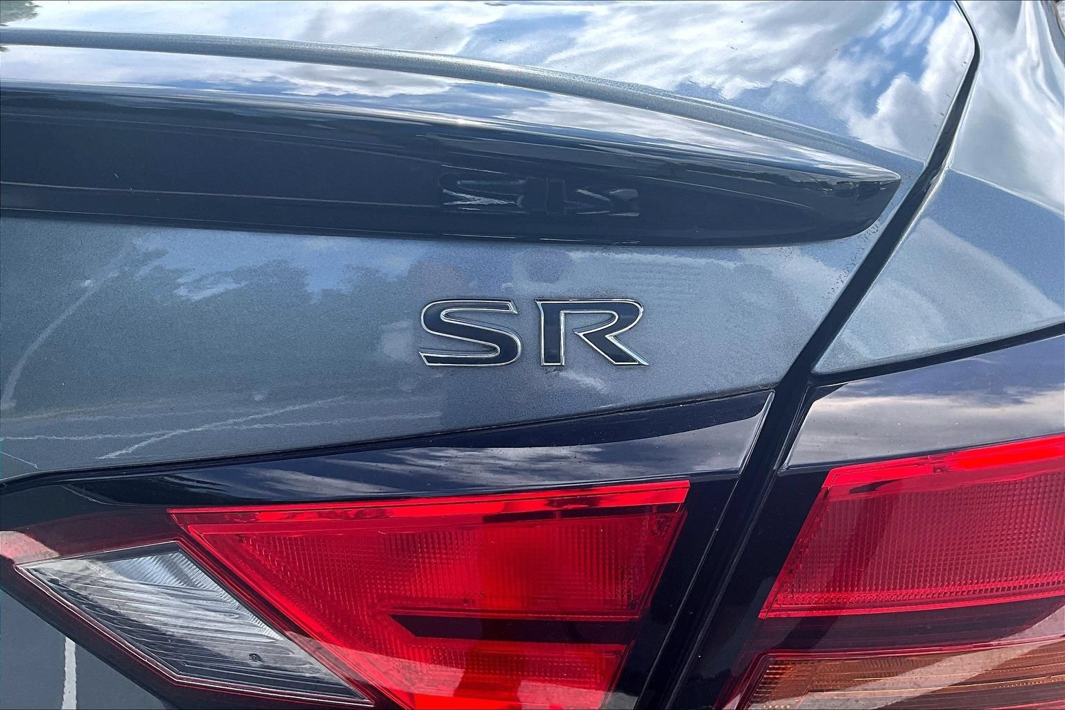 Used 2019 Nissan Altima 2.5 SR FWD image 23