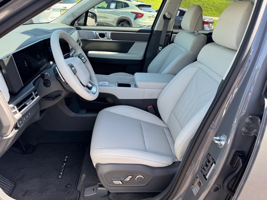 New 2026 Hyundai Santa Fe SEL FWD image 7