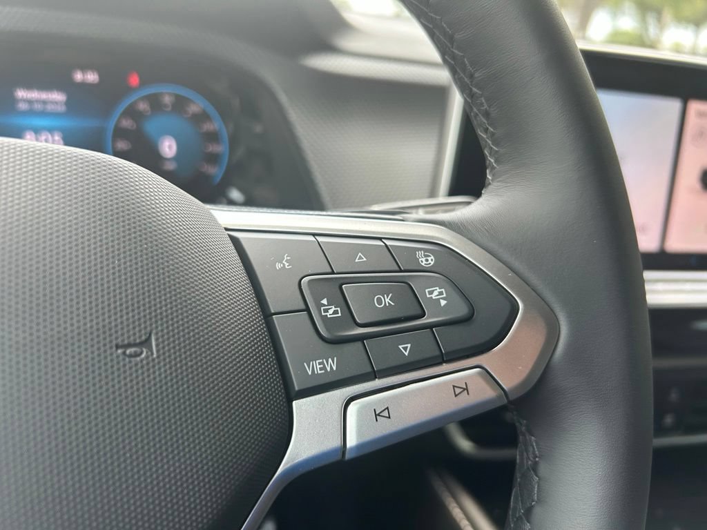 New 2026 Volkswagen Atlas Cross Sport SEL R-Line AWD/4WD image 23