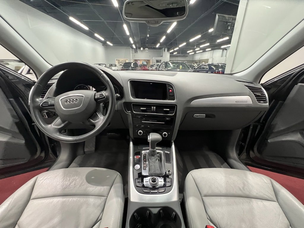 Used 2015 Audi Q5 2.0T Premium Plus w/ Technology Package image 38