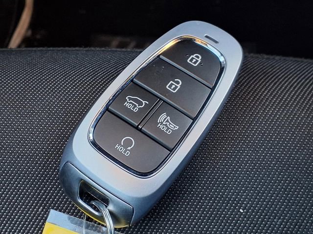 Used 2023 Hyundai Tucson Blue image 13