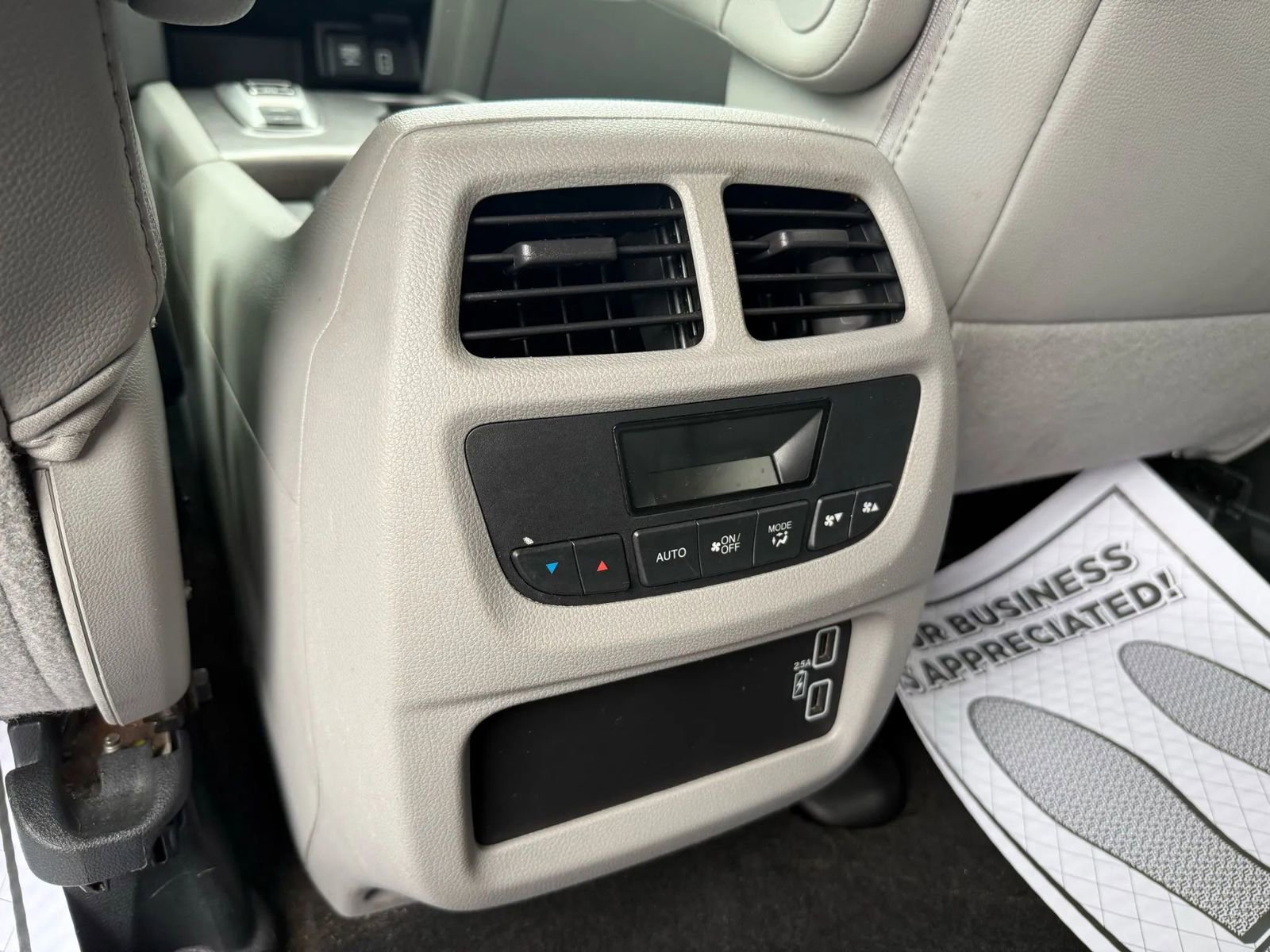 Used 2021 Honda Pilot Special Edition image 13